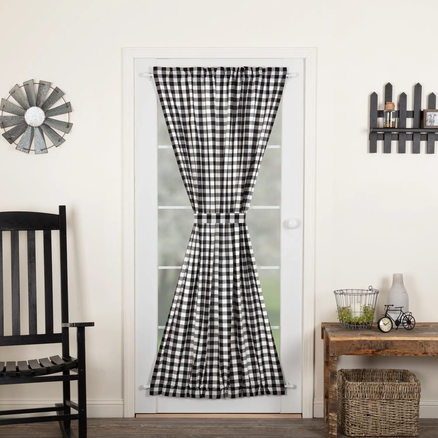 Annie Buffalo Check Door Panel 72x40